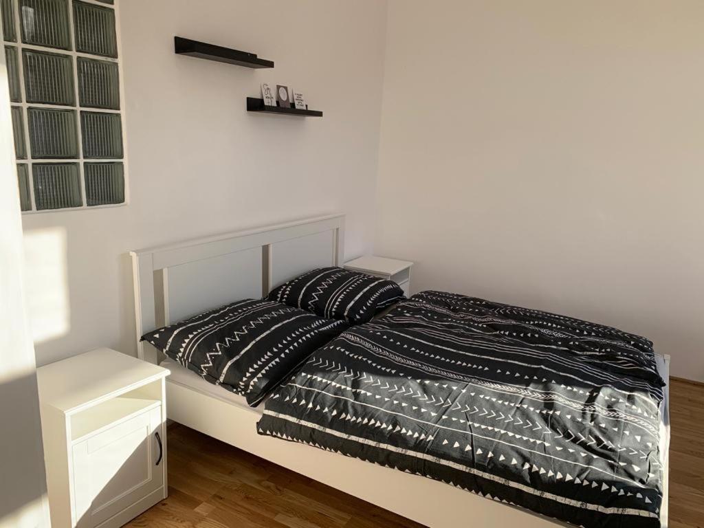 Wine Apartments Hradec Centre Hradec Kralove Luaran gambar